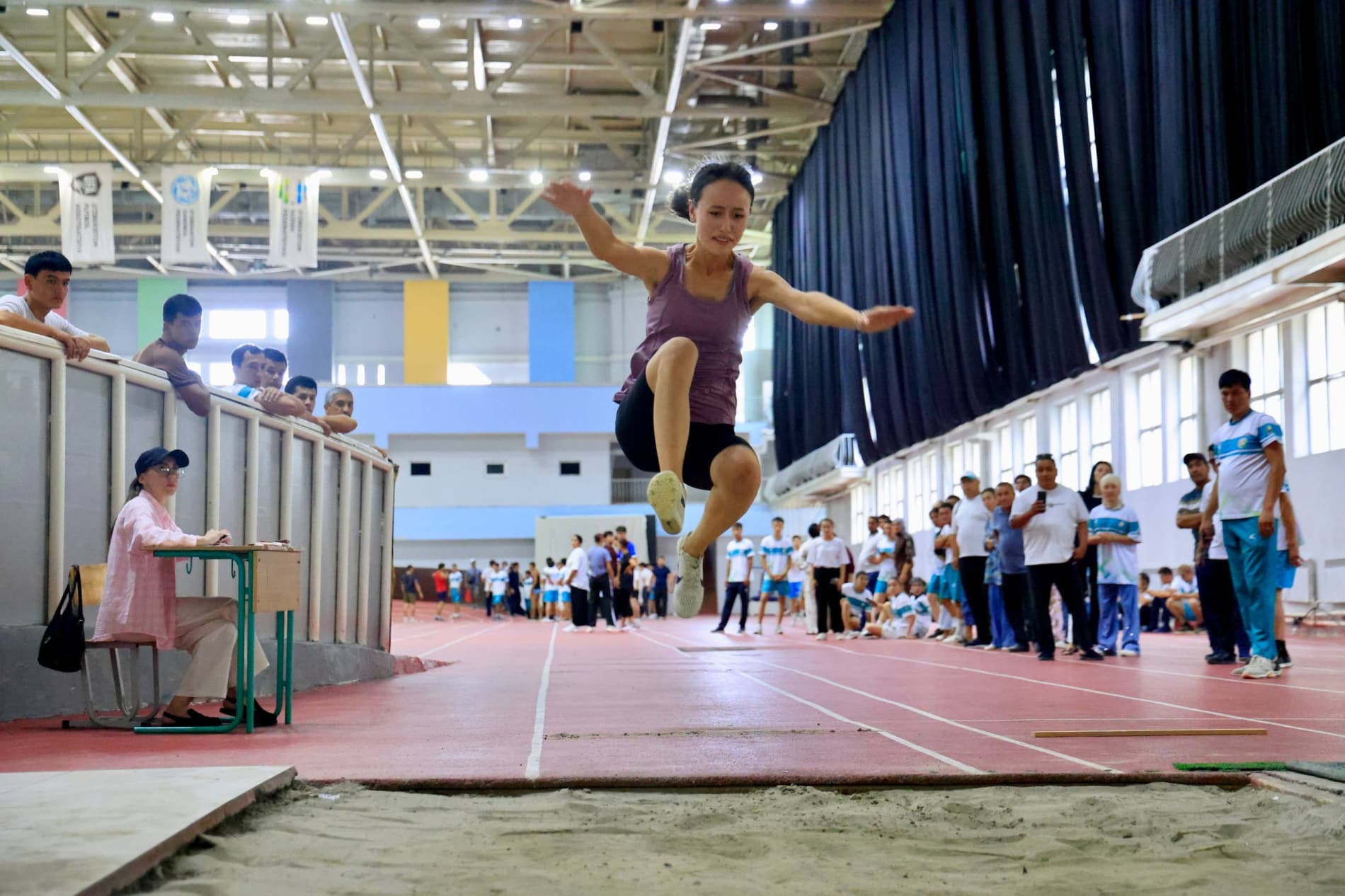 Andijonda “Besh tashabbus olimpiadasi” doirasidagi yengil atletika musobaqasining viloyat bosqichi yakunlandi