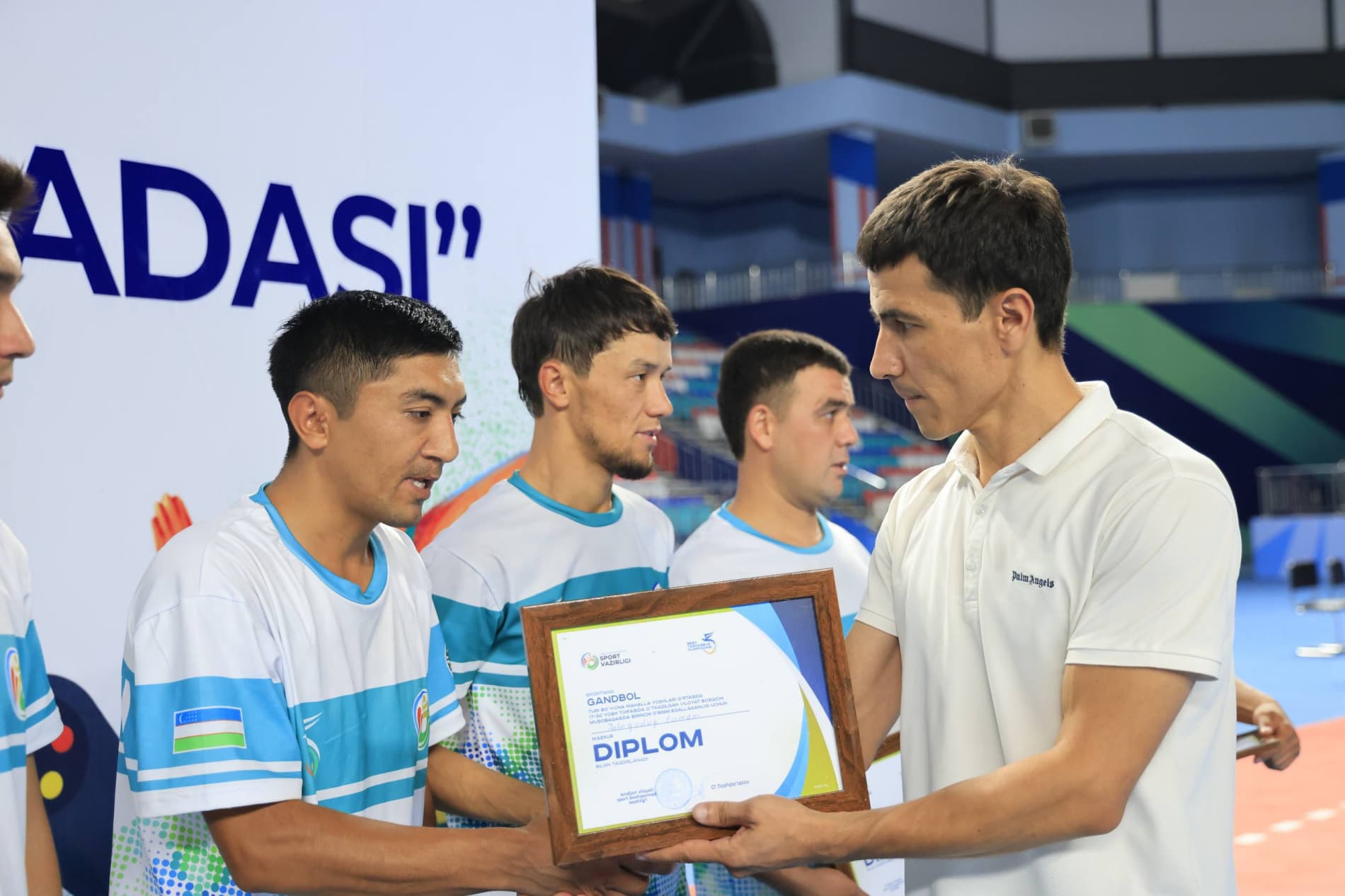 Andijon viloyatida “Besh tashabbus olimpiadasi” doirasida gandbol bo‘yicha viloyat bosqichi o‘tkazildi
