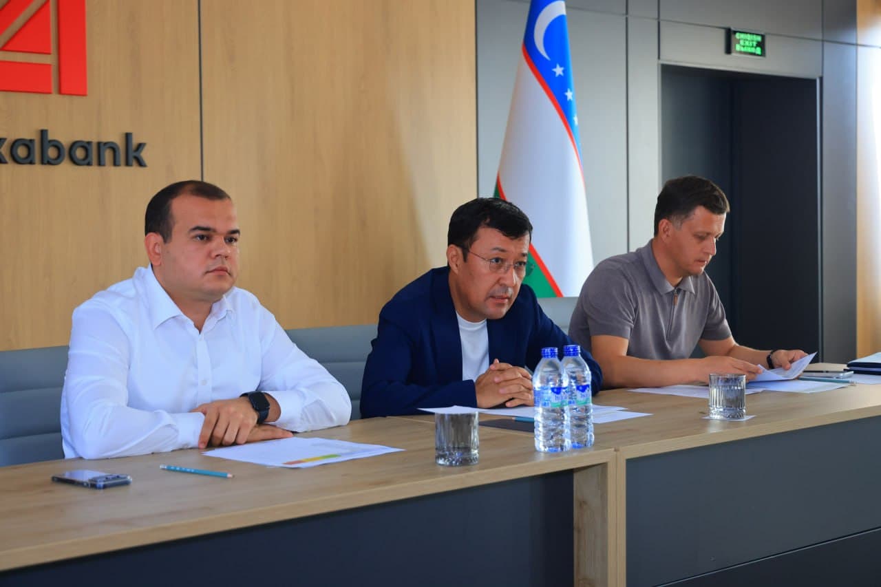 Yakkasaroyda bank tizimi vakillari ishtirokida tanqidiy-tahliliy yig‘ilish o‘tkazildi