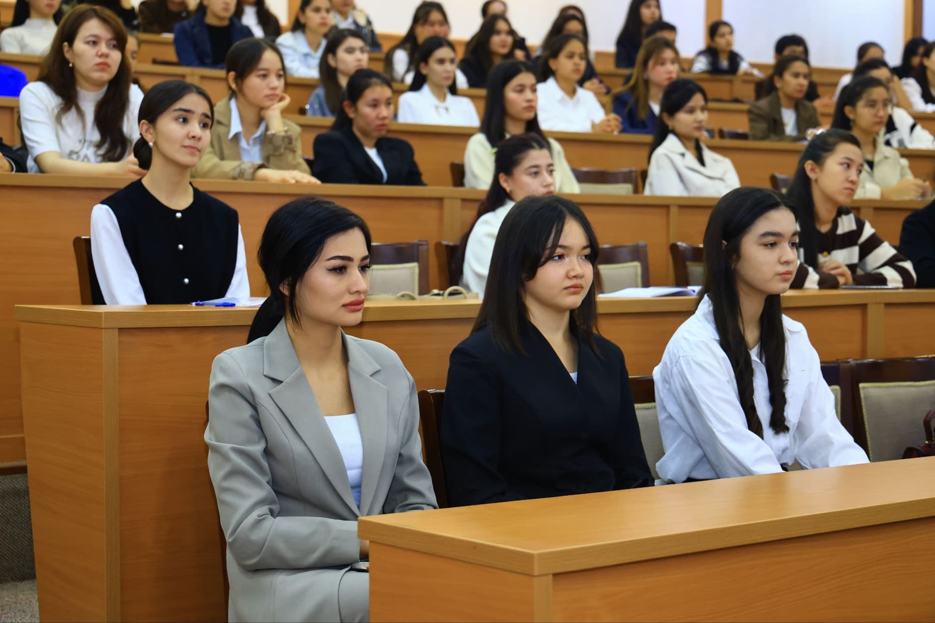 Yakkasaroy tumanida “Uch avlod uchrashuvi” bo‘lib o‘tdi