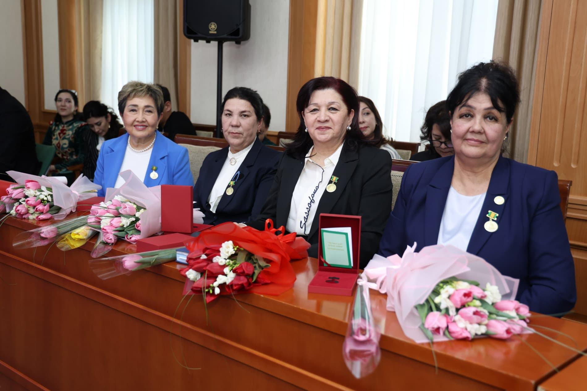 333 nafar ayollar “Moʻtabar ayol” ko‘krak nishoni bilan taqdirlandi