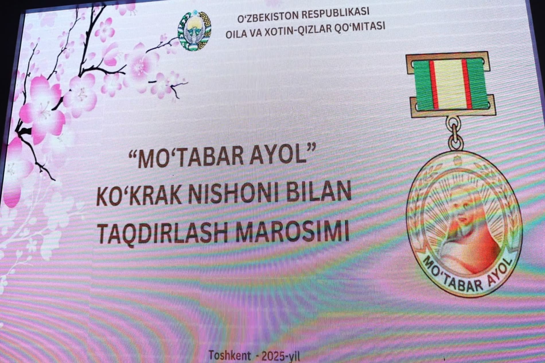 333 nafar ayollar “Moʻtabar ayol” ko‘krak nishoni bilan taqdirlandi