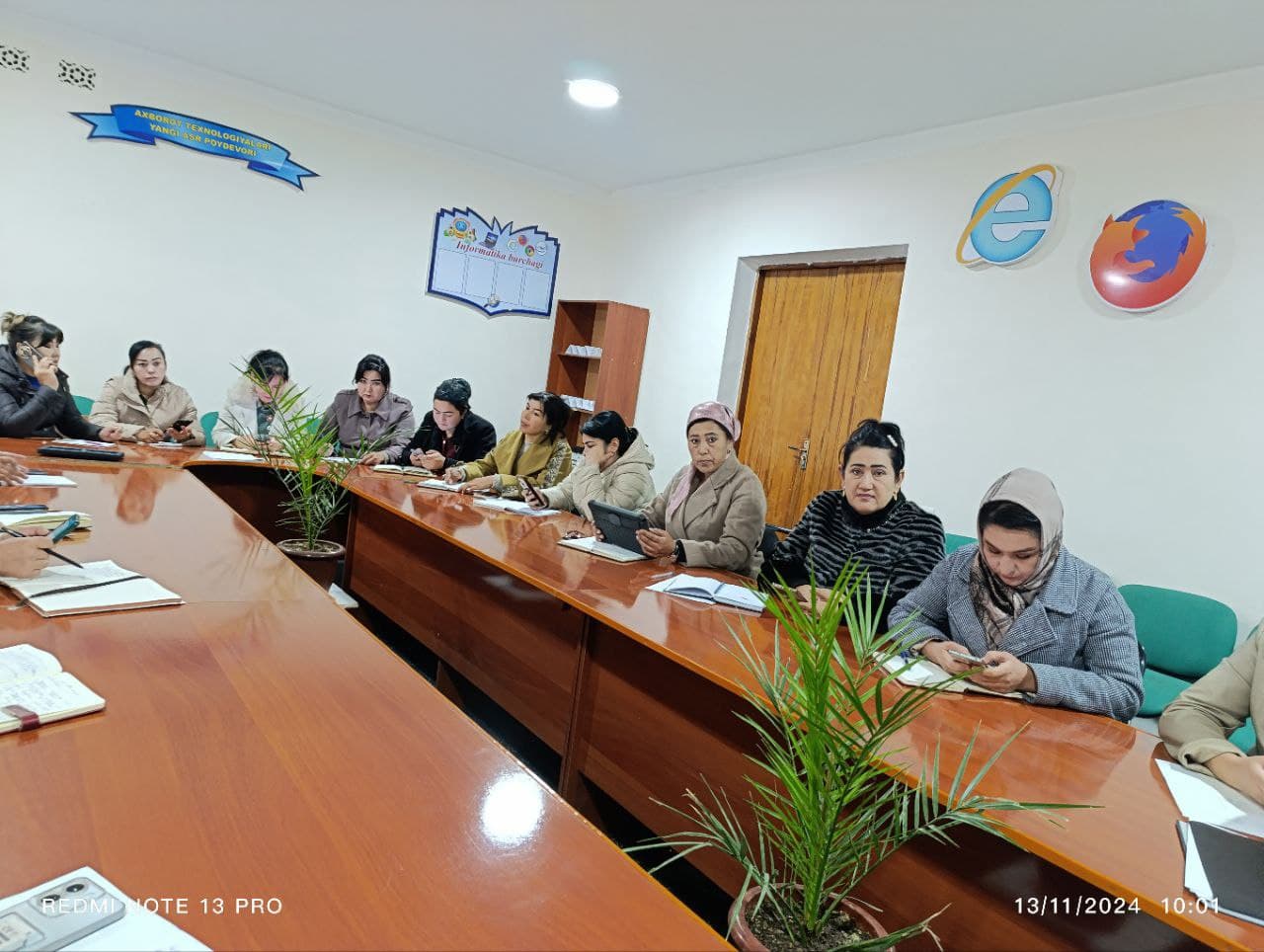 Оила ва хотин-қизлар қўмитасида Коррупцияга қарши курашиш ва уларнинг олдини олиш борасида амалга оширилаётган ишлар жараёнидан қисқа лавҳалар