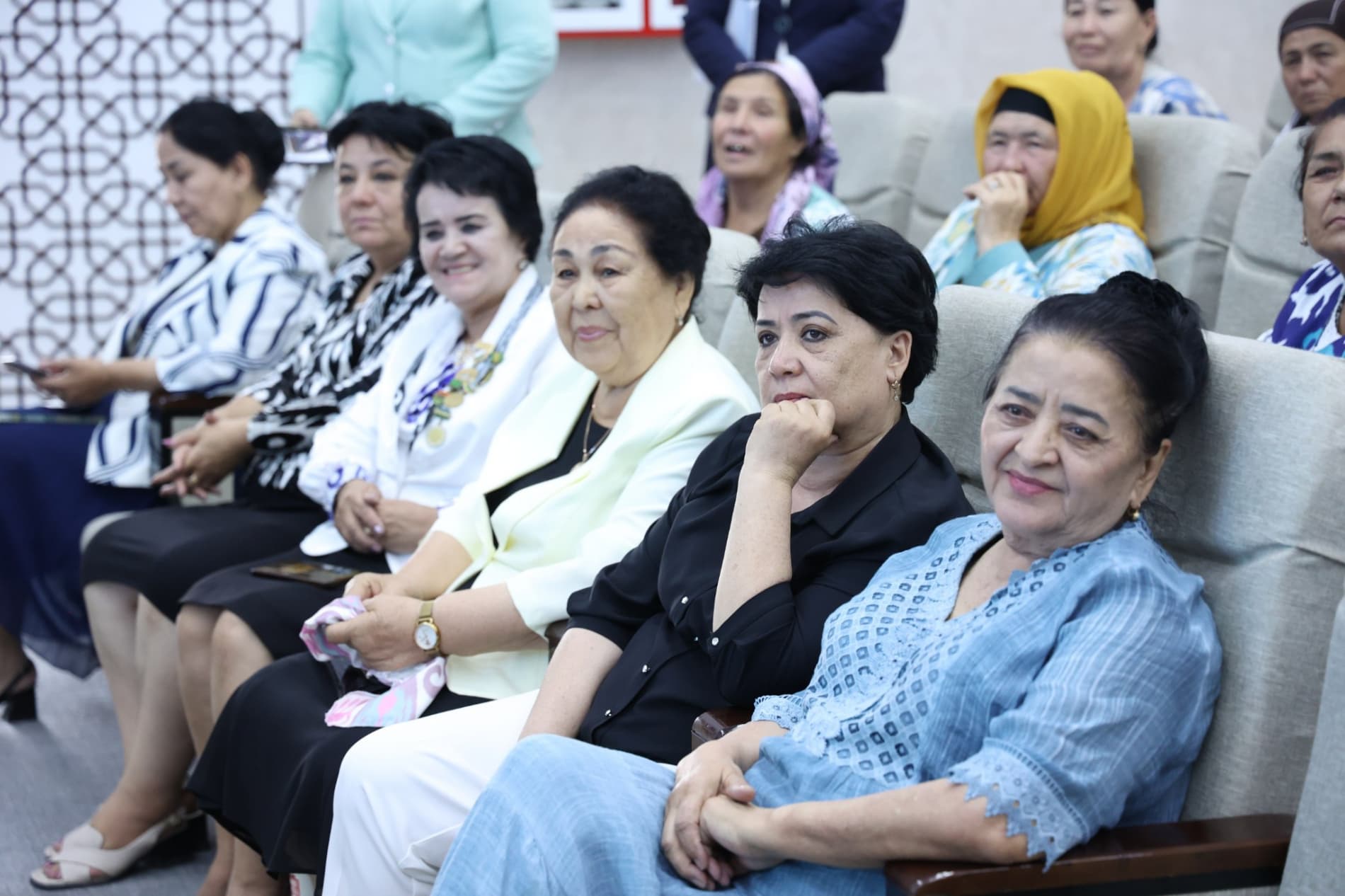 “Oqila ayollar” harakati – mustahkam oila va ma’rifatli jamiyat sari dadil qadam