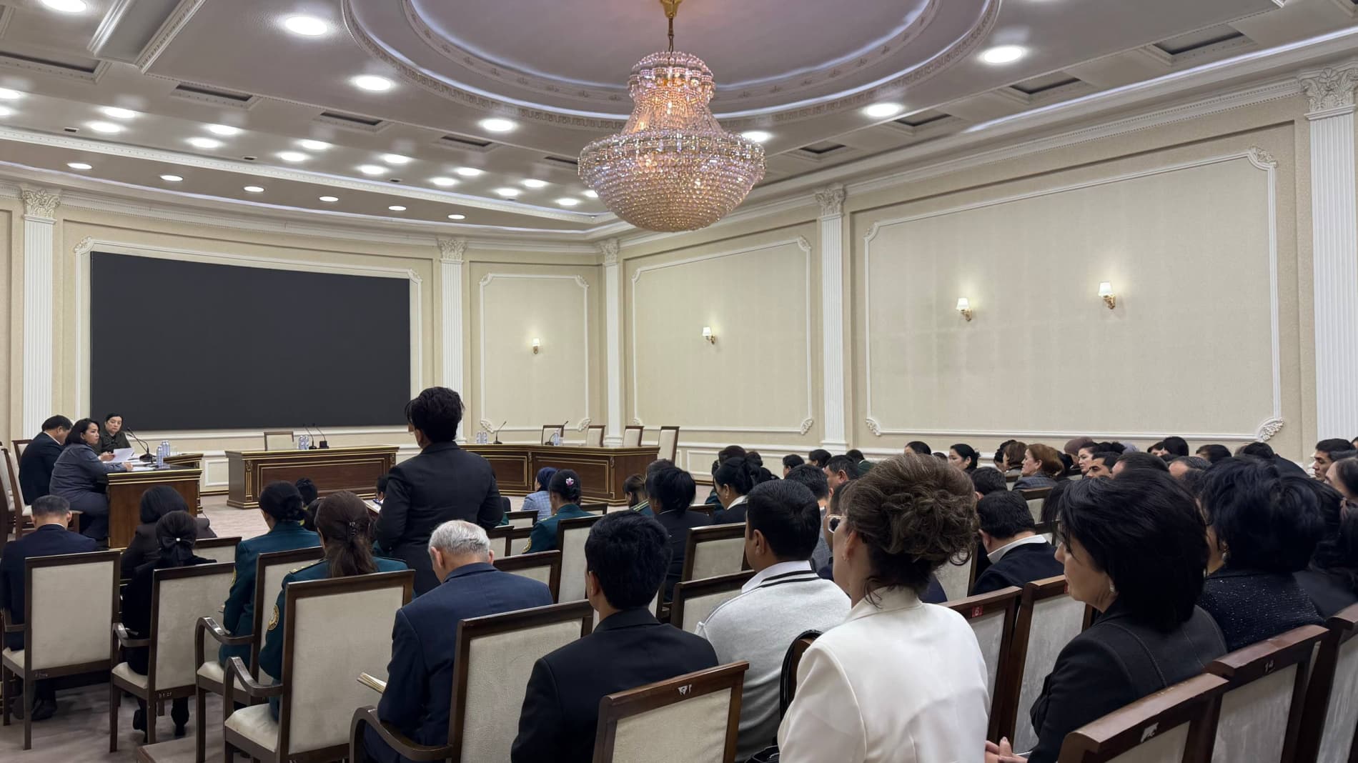 Oilaning ahil va tinchligi mahallaning tinchligi va jamiyatimizning hamjihatligini taʼminlashda muhim omil