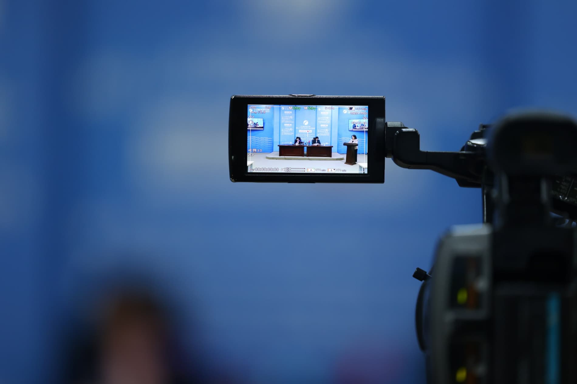 "O‘zbekiston – 2030" strategiyasi: oilalarni mustahkamlash va xotin-qizlarni qo‘llab-quvvatlash bo‘yicha 2025-yil sarhisobi va 2026-yilda ustuvor vazifalar