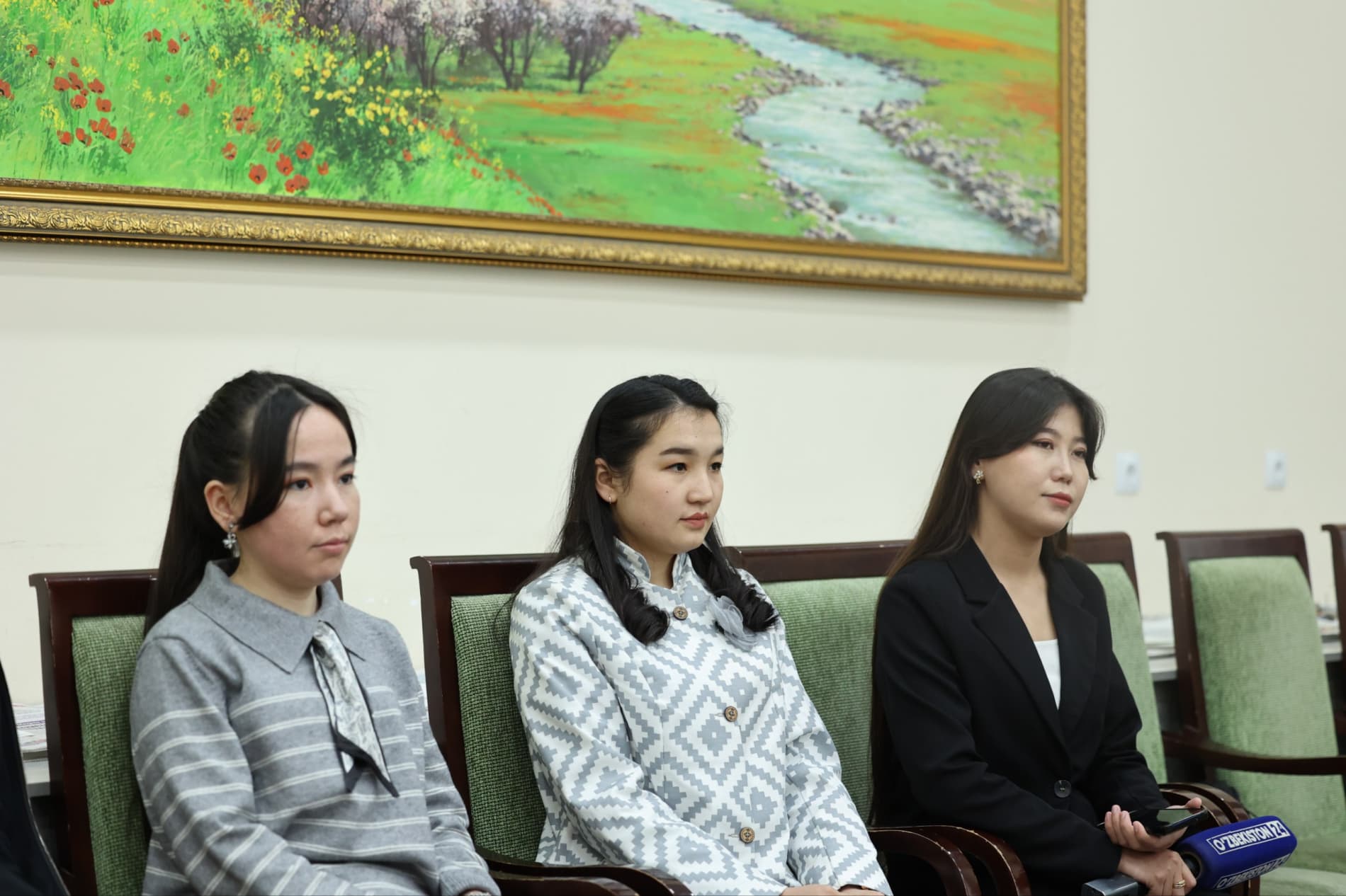 “Oila va xotin-qizlarni qo‘llab-quvvatlashga qaratilgan normativ-huquqiy hujjatlar: ustuvor vazifalar hamda amalga oshirilayotgan ishlar”