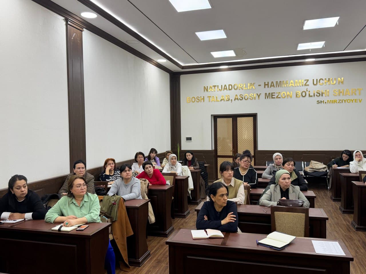 Ayollar va bolalar huquqlarini ta'minlashga oid davra suhbati