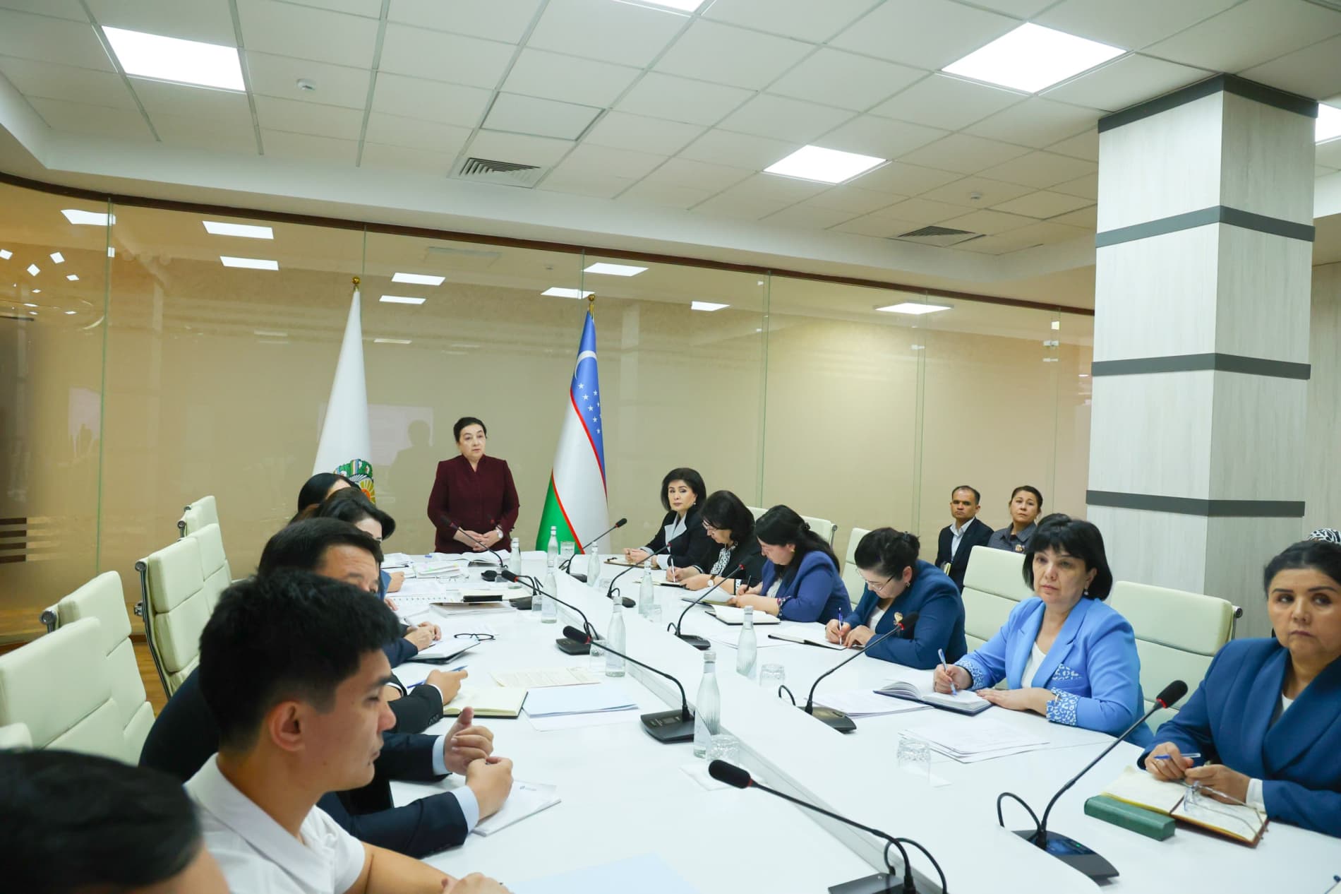Ayollar va bolalarga nisbatan tazyiq va zo'ravonlikni oldini olish bo'yicha amalga oshirilayotgan ishlar muhokama qilindi