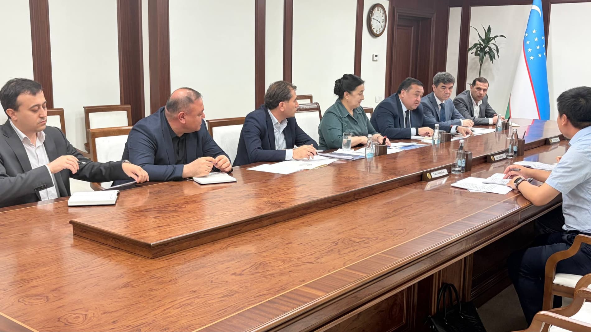 Oilalar farovonligiga xizmat qiluvchi investitsiya loyihalari muhokama qilindi