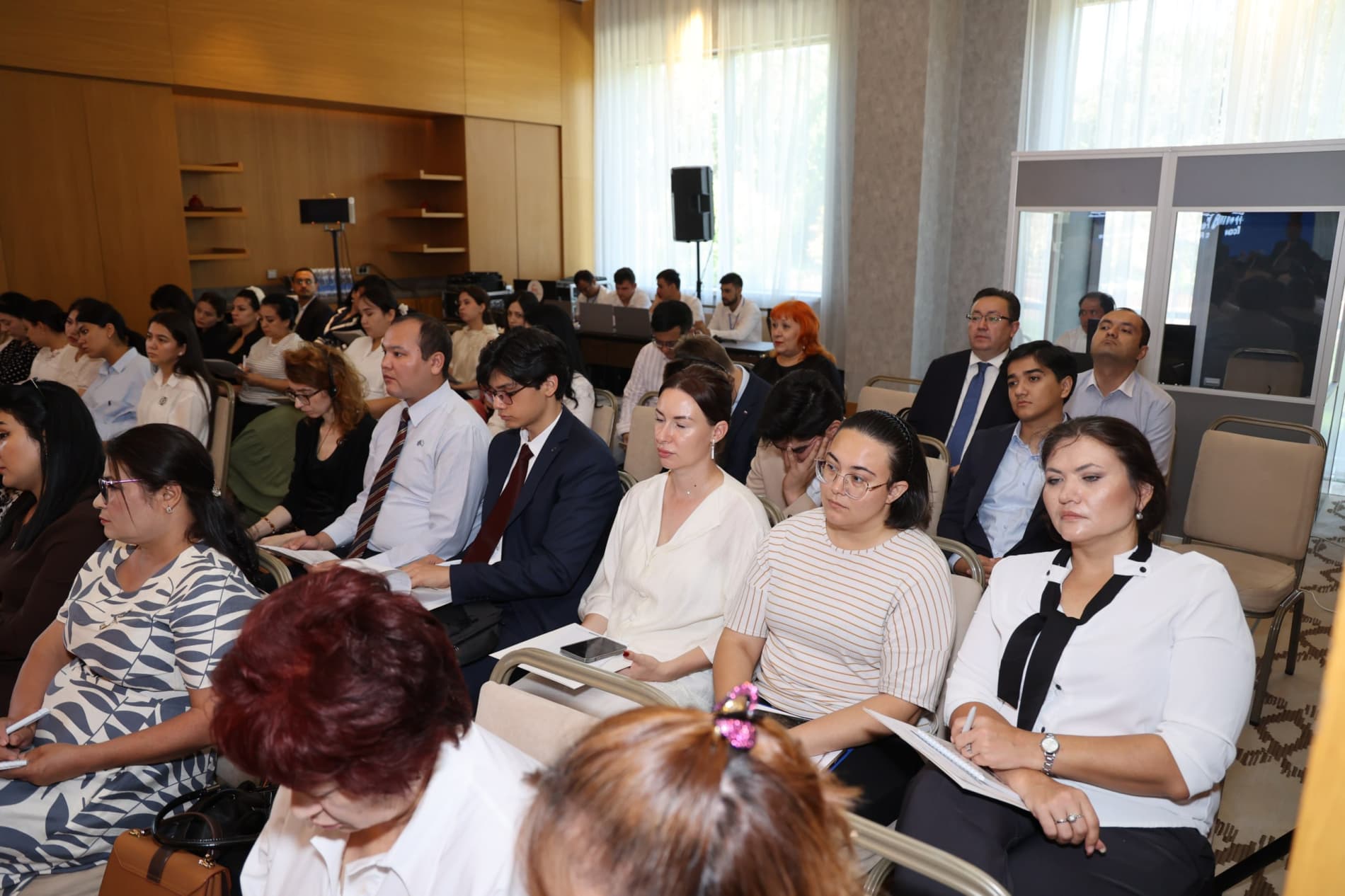 Ayollar mehnat migratsiyasi: huquqiy himoyadan iqtisodiy barqarorlik sari
