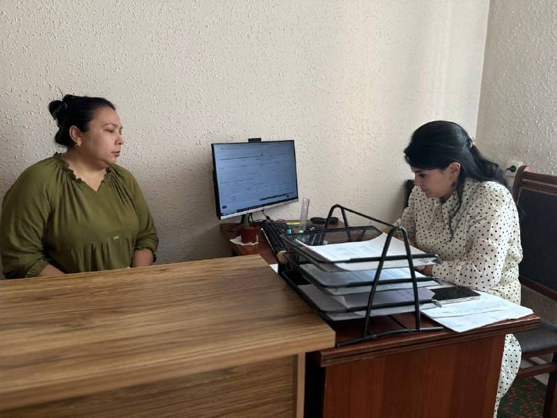 Мустақил юрт маҳалласида хотин-қизларнинг мурожаатлари кўриб чиқилди