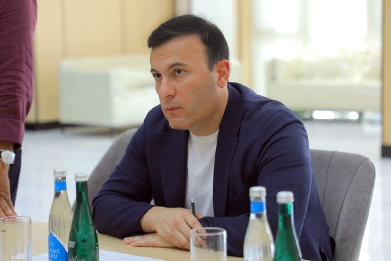 Тошкент шаҳар солиқ бошқармаси бошлиғи Олмазор тумани ёшлари билан очиқ мулоқот ўтказди