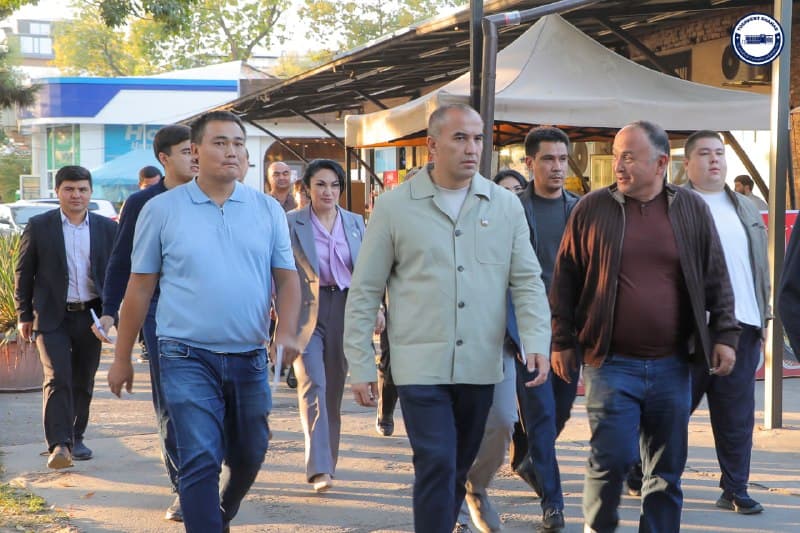 “Жидали” маҳалласида фуқаролар қабули ва ҳудуд муаммолари ўрганилди