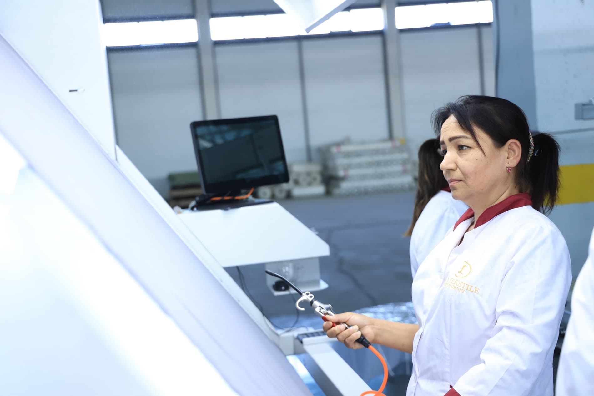 A foreign enterprise with the ability to export $ 10 million a year began to work in Kagan