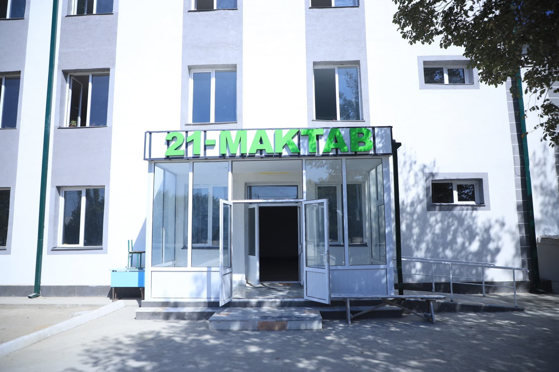 Вобкентда мактаб ва мактабгача таълим тизими моддий-техник имкониятлари яхшиланмоқда