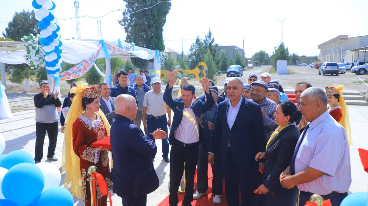 Olot: “Sharq yulduzi” madaniyat markazi ham yangi qiyofaga kirdi