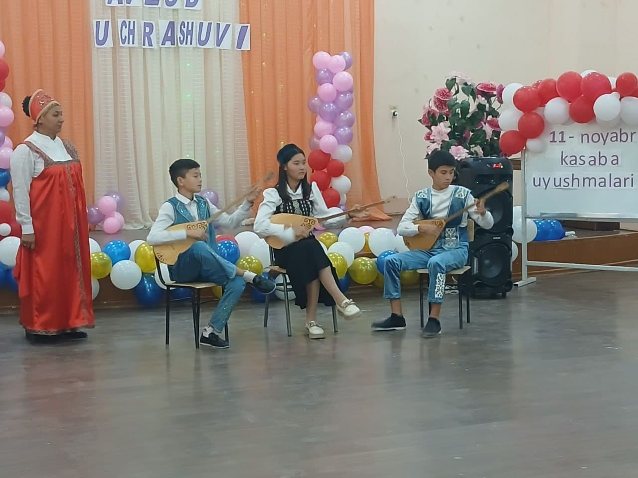 Gazli shaharchasida anʼanaviy "Uch avlod uchrashuvi"