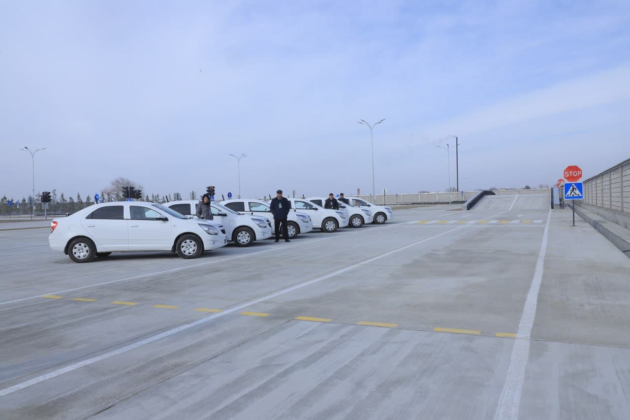 Buxoroda ham haydovchilar uchun imtihon markazi ochildi