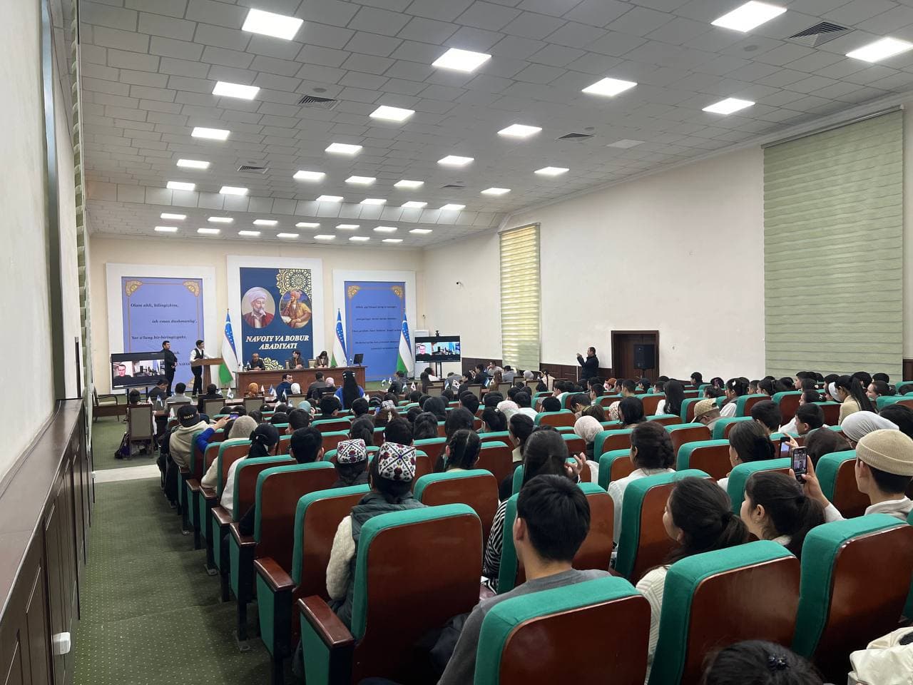 “Himchan” клиникаси Бухоро филиали раҳбари Леэ Жаэ Сеоп Ғиждувонда бўлди