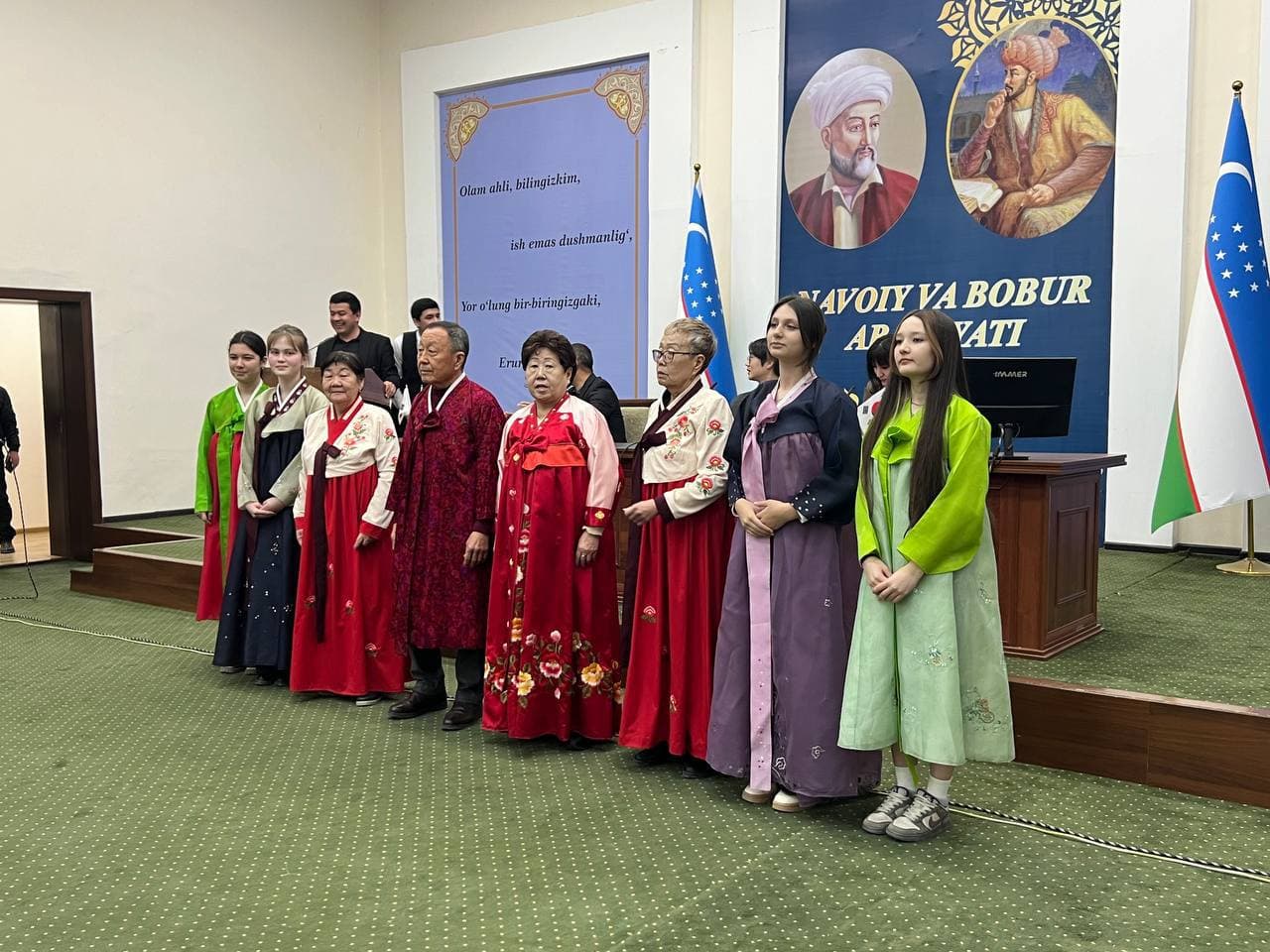 “Himchan” клиникаси Бухоро филиали раҳбари Леэ Жаэ Сеоп Ғиждувонда бўлди