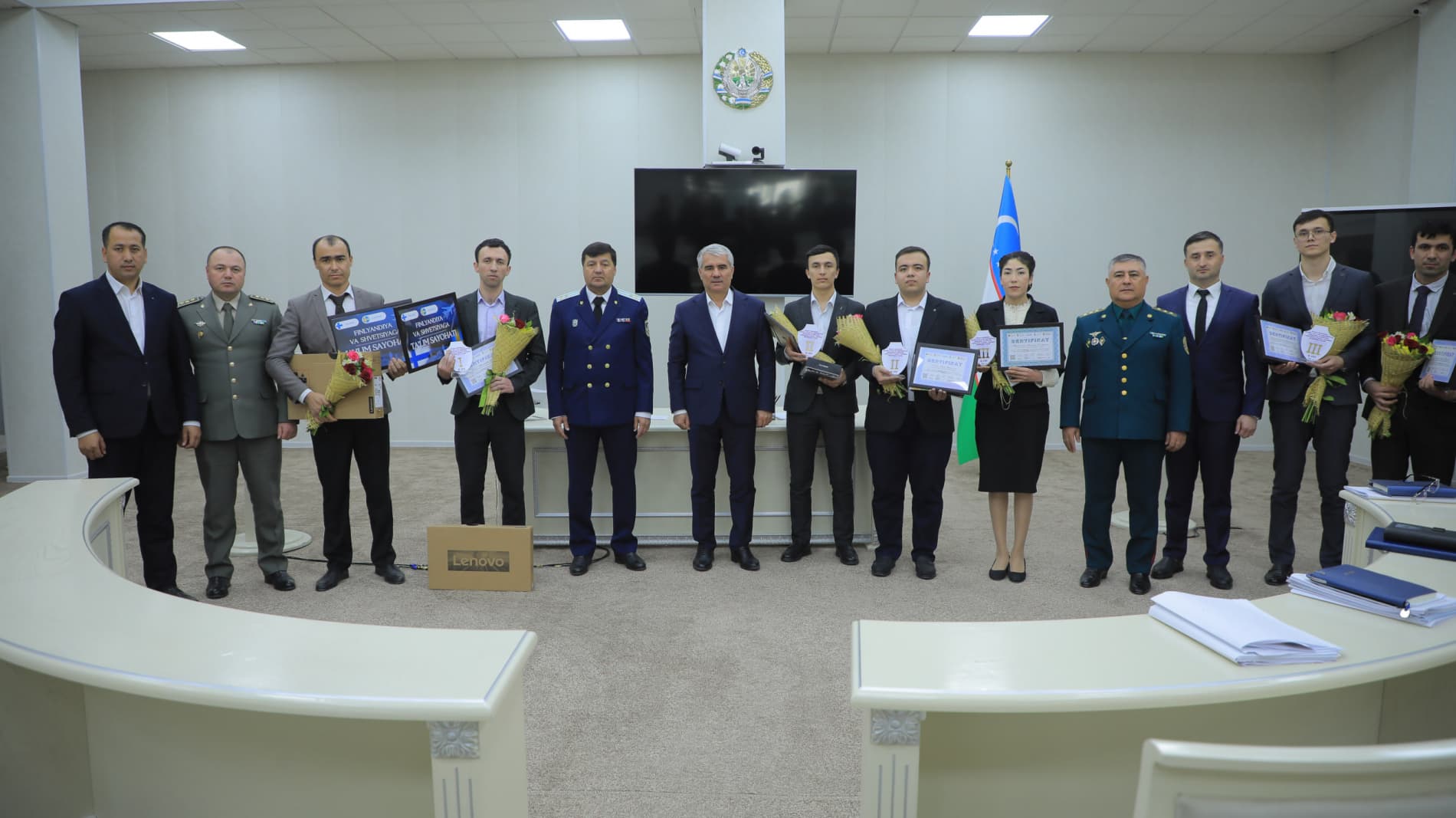 Халқаро Нордик университети ва IDC (Intelligence Development Center) маркази ҳамкорлигида математика ва физика фани ўқитувчилари ўртасида ташкил этилган мусобақа ғолиблари тақдирланди