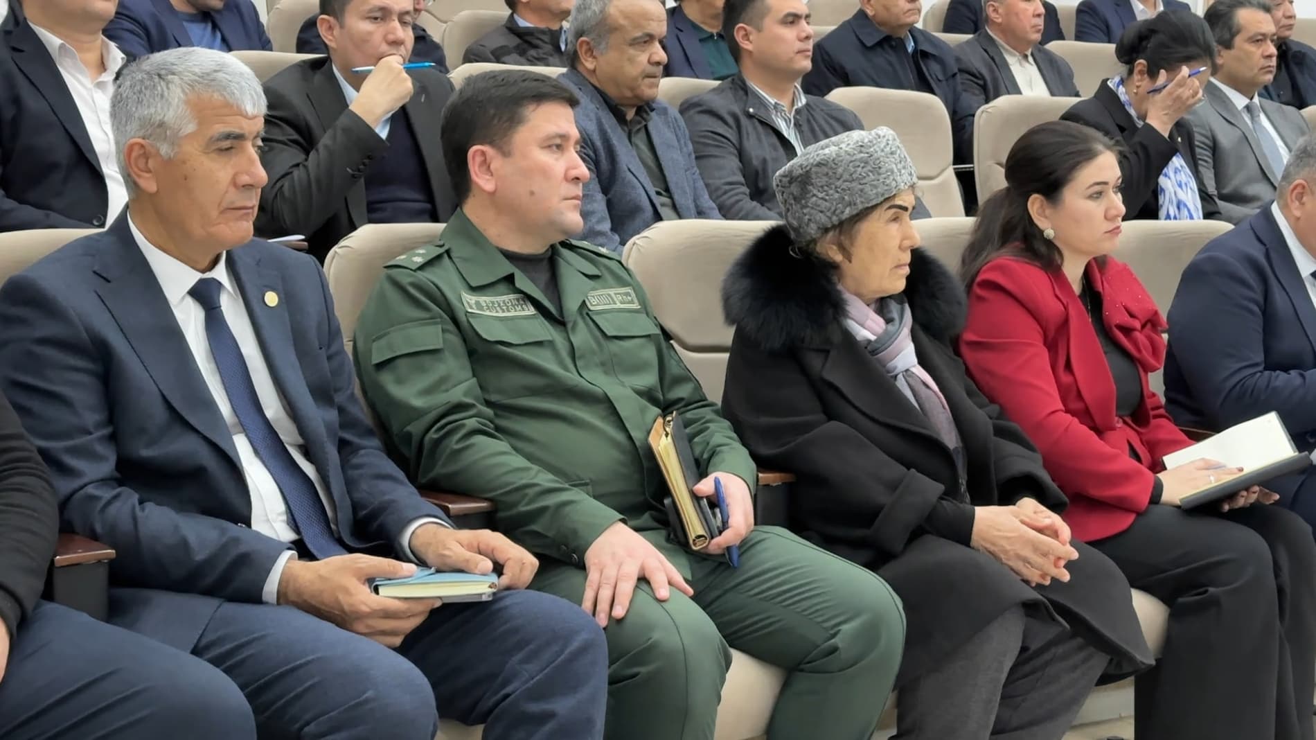 Botir Zaripov ommaviy axborot vositalari xodimlari, jurnalist va blogerlar bilan muloqot qildi