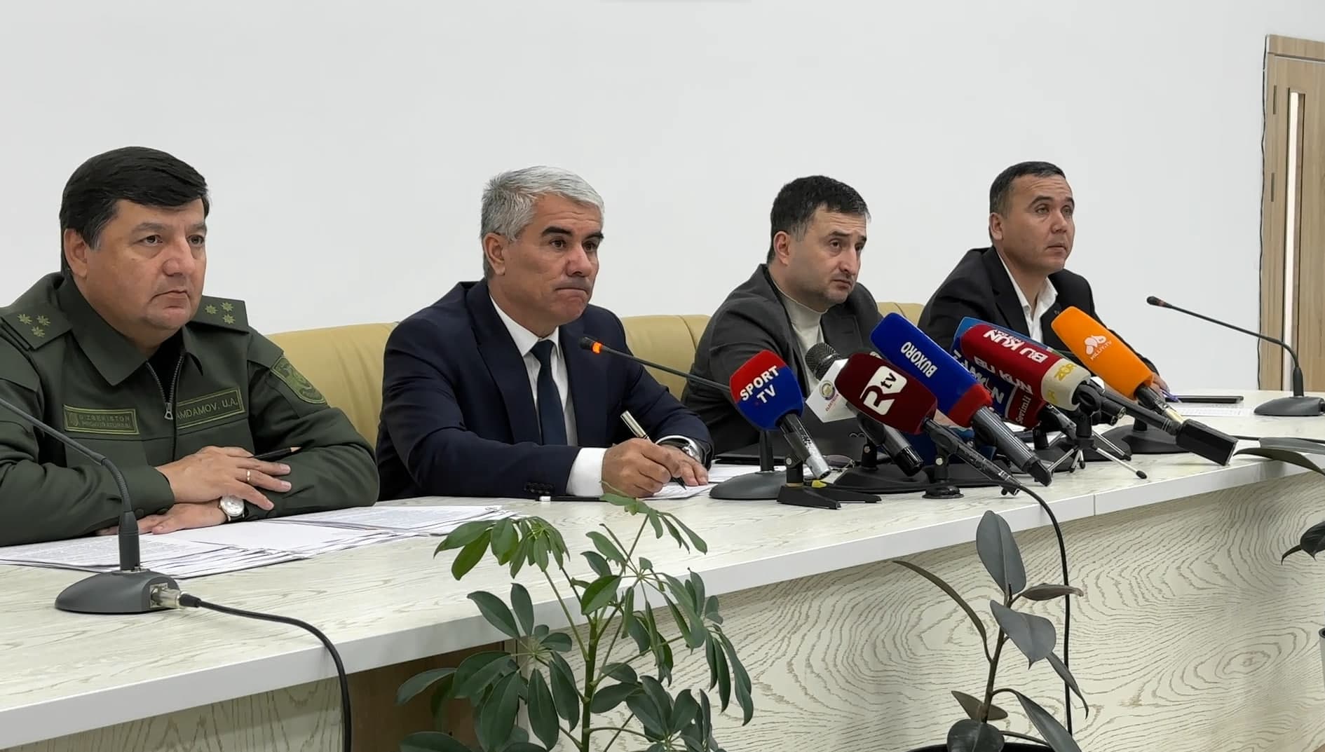 Botir Zaripov ommaviy axborot vositalari xodimlari, jurnalist va blogerlar bilan muloqot qildi