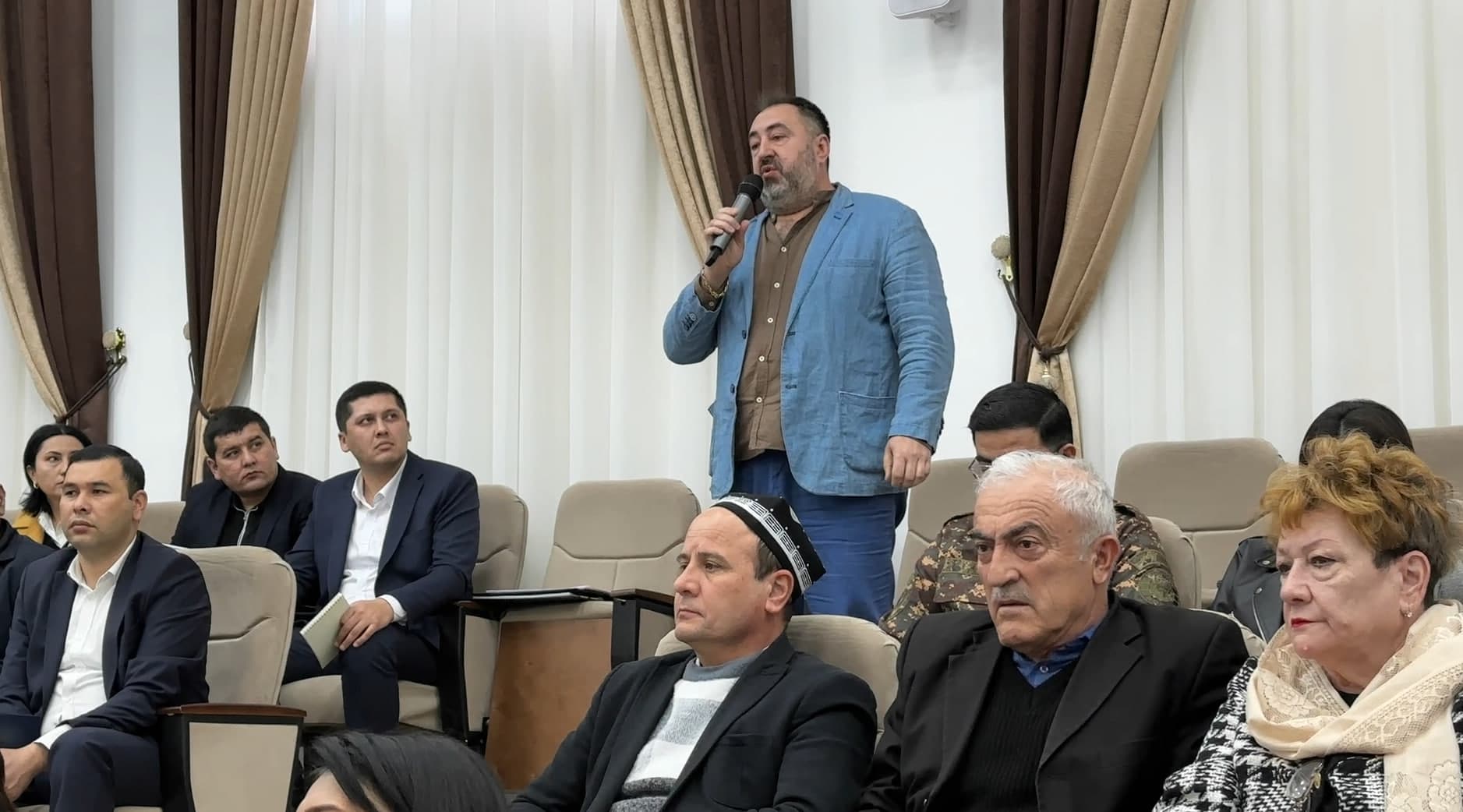 Botir Zaripov ommaviy axborot vositalari xodimlari, jurnalist va blogerlar bilan muloqot qildi