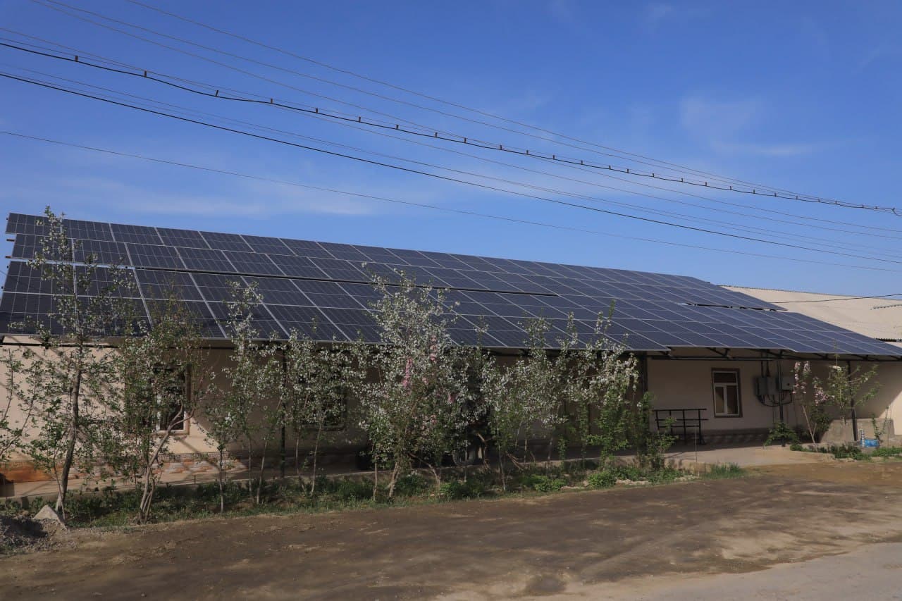 Olot: Hasan Yaxshiyev xonadoni quyosh panelidan oyiga 10 ming kilovat elektr energiyasini sotishga erishmoqda