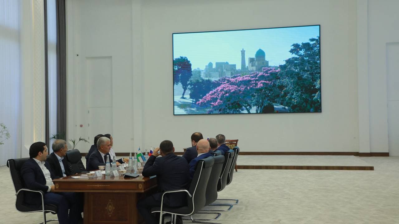 Buxoro va Omsk viloyatlari oʻrtasida hamkorlik rivojlantiriladi