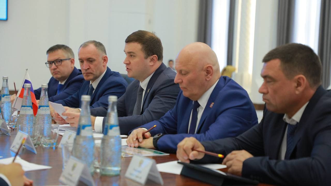 Buxoro va Omsk viloyatlari oʻrtasida hamkorlik rivojlantiriladi