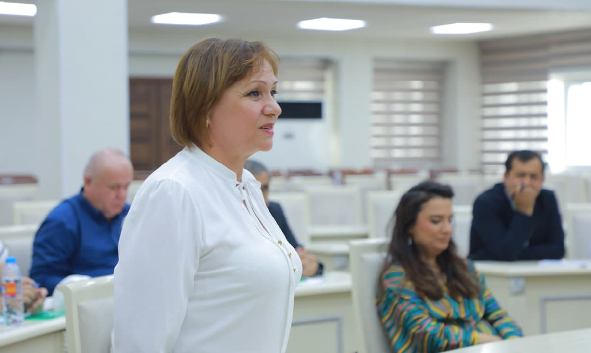 Ботир Зарипов вилоятимиздаги миллий маданий марказлар раҳбарлари билан мулоқот қилди