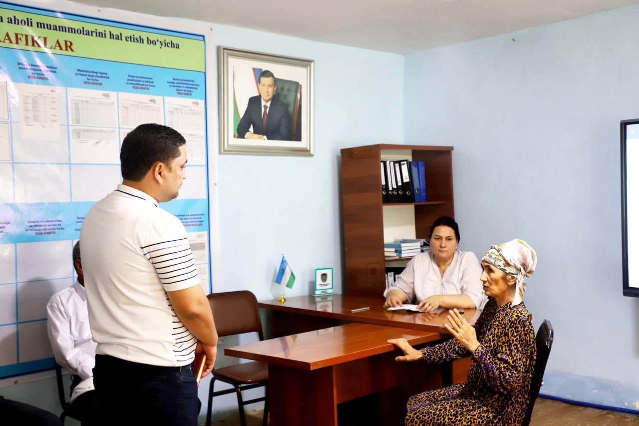 Вилоят ҳокимининг ўринбосари бошчилигидаги ишчи гуруҳ Бухоро тумани ва Когон шаҳридаги ижтимоий ётоқхоналарда яшаётган хотин-қизлар билан учрашди. Муаммолар ўрганилиб, уларни ҳал қилиш бўйича вазифалар белгиланди