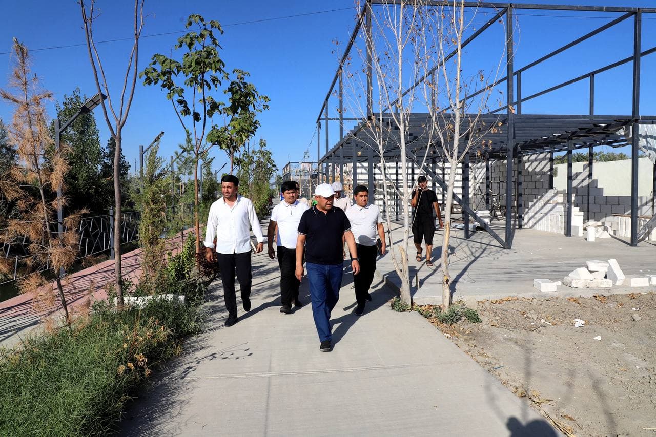 Buxoro tumani: “Navroʻz” mahallasida “Sohil boʻyi dam olish maskani” qurilmoqda