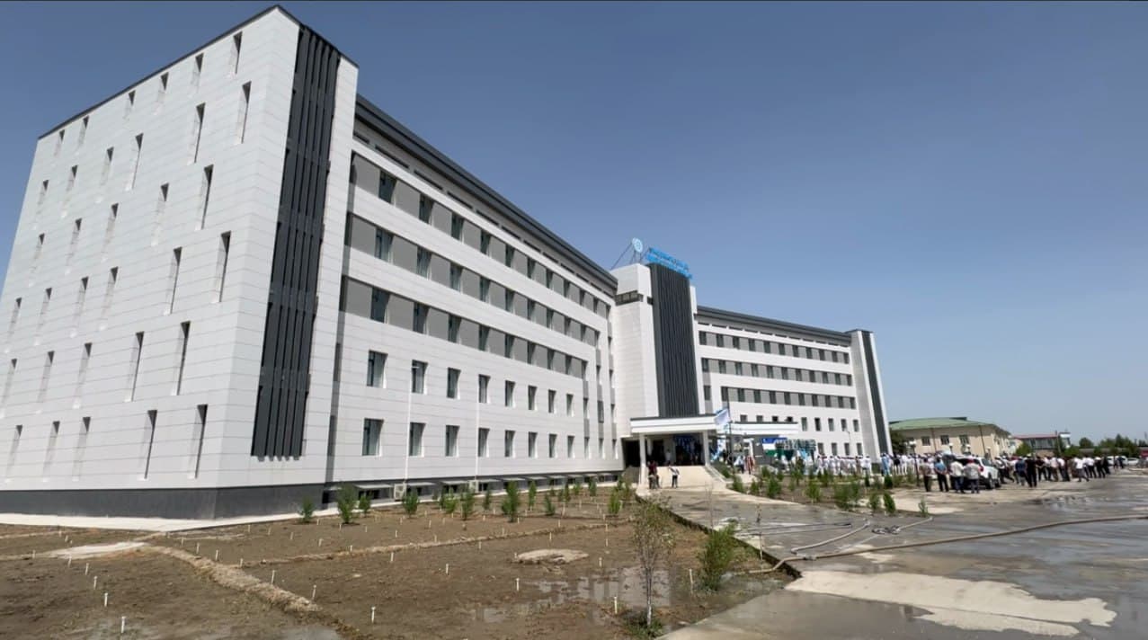 Shofirkon: zamonaviy andozada, besh qavatli tibbiyot markazi foydalanishga topshirildi