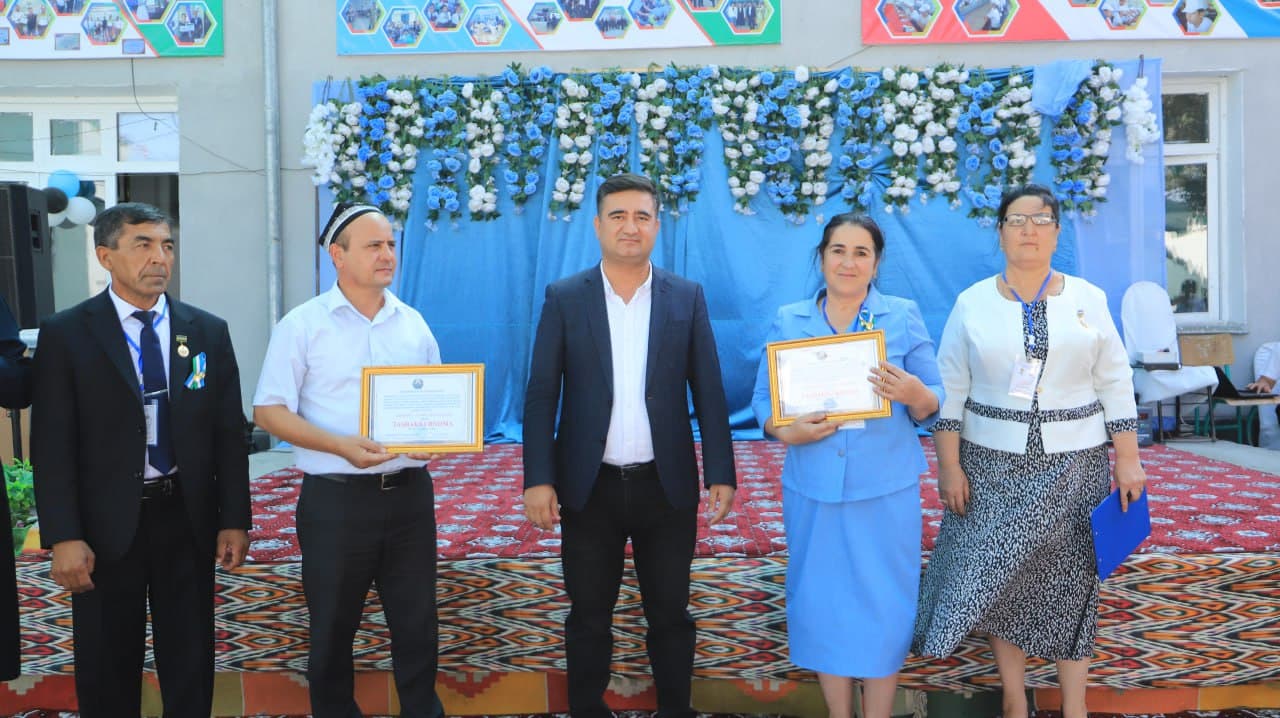 Шофиркон: 4-сонли умумий ўрта таълим мактаби фаолиятига юз йил тўлди