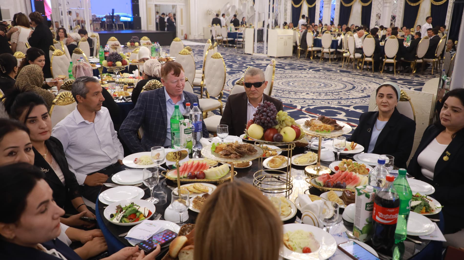 Бухоролик устоз-мураббийлар шарафланди