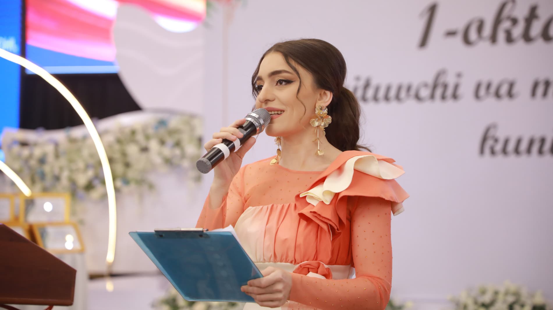 Бухоролик устоз-мураббийлар шарафланди