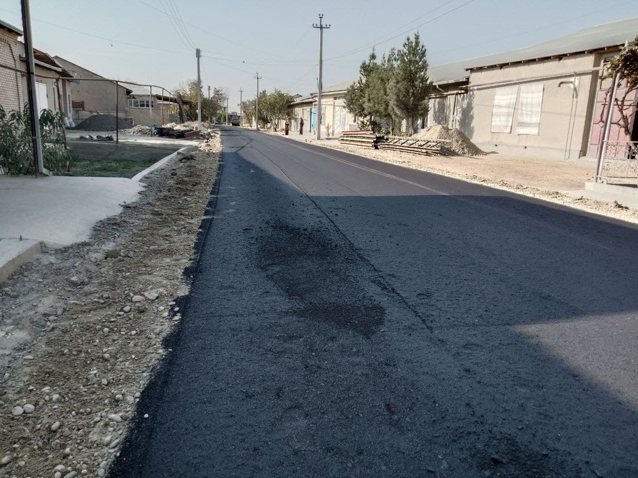 Бухоро шаҳри: Маҳмуд Таробий ва Шейхон маҳаллалари йўли таъмирланмоқда