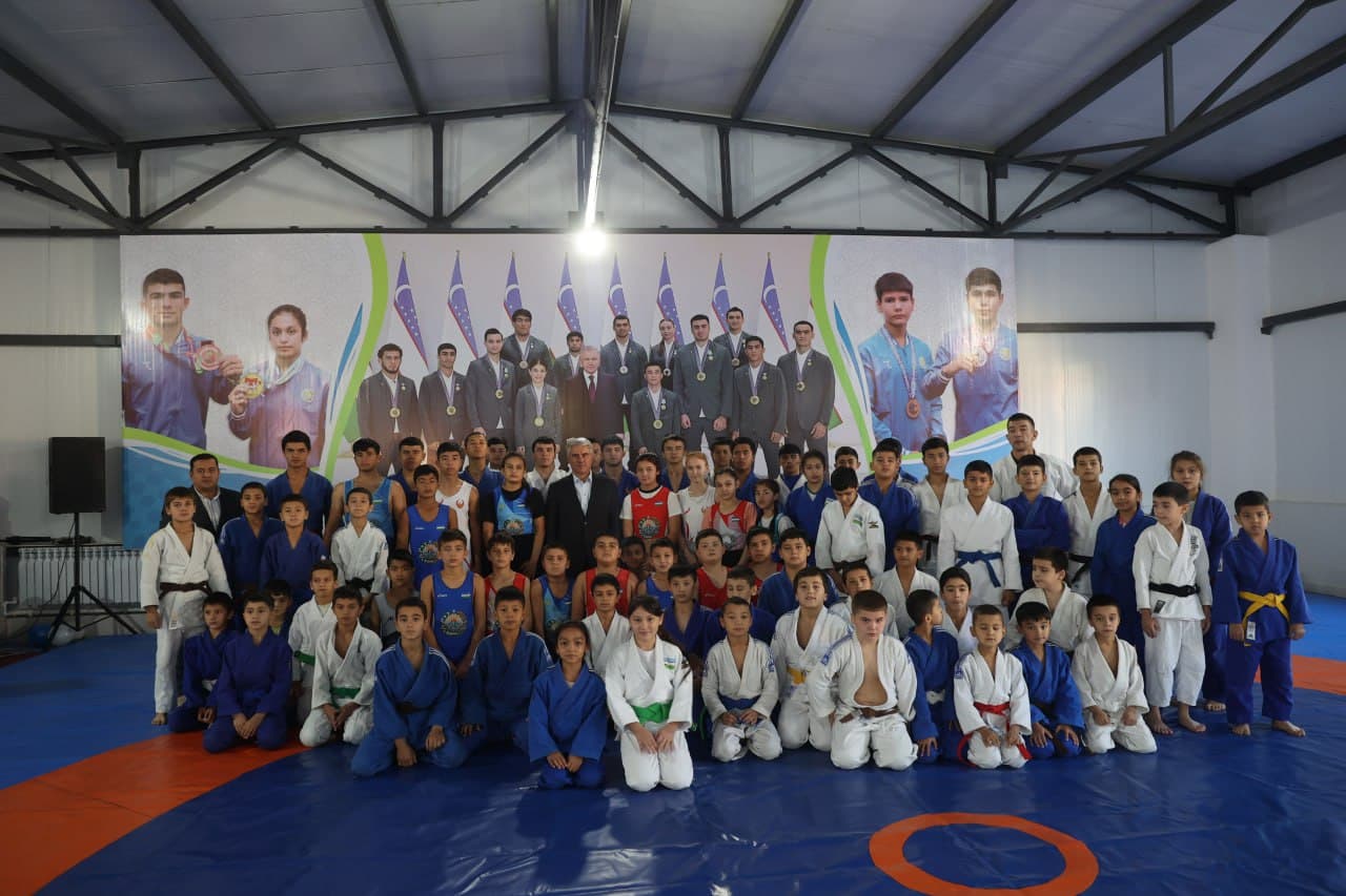 Gʻijduvonda zamonaviy sport yakkakurashlari va dzyudo zali foydalanishga topshirildi