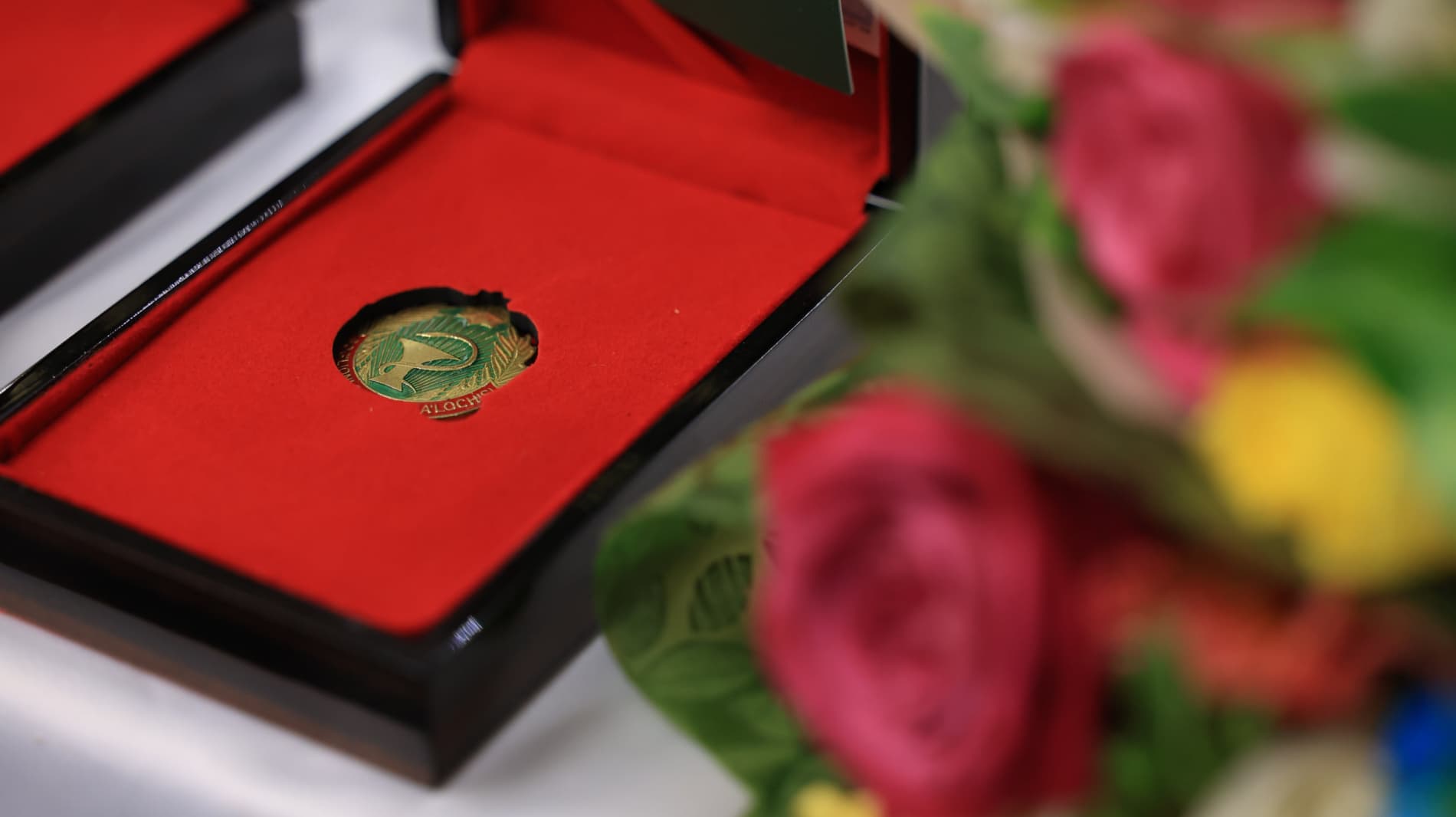 Бухоролик тиббиёт ходимлари шарафланди