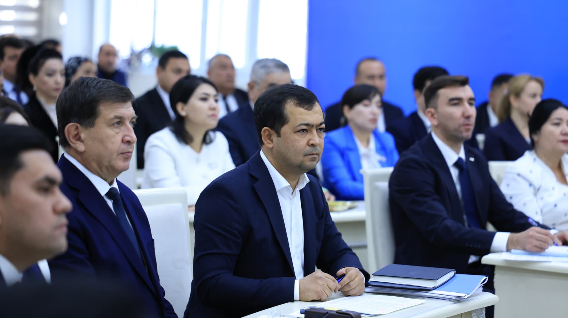 Бухоролик тиббиёт ходимларига давлат мукофотлари топширилди