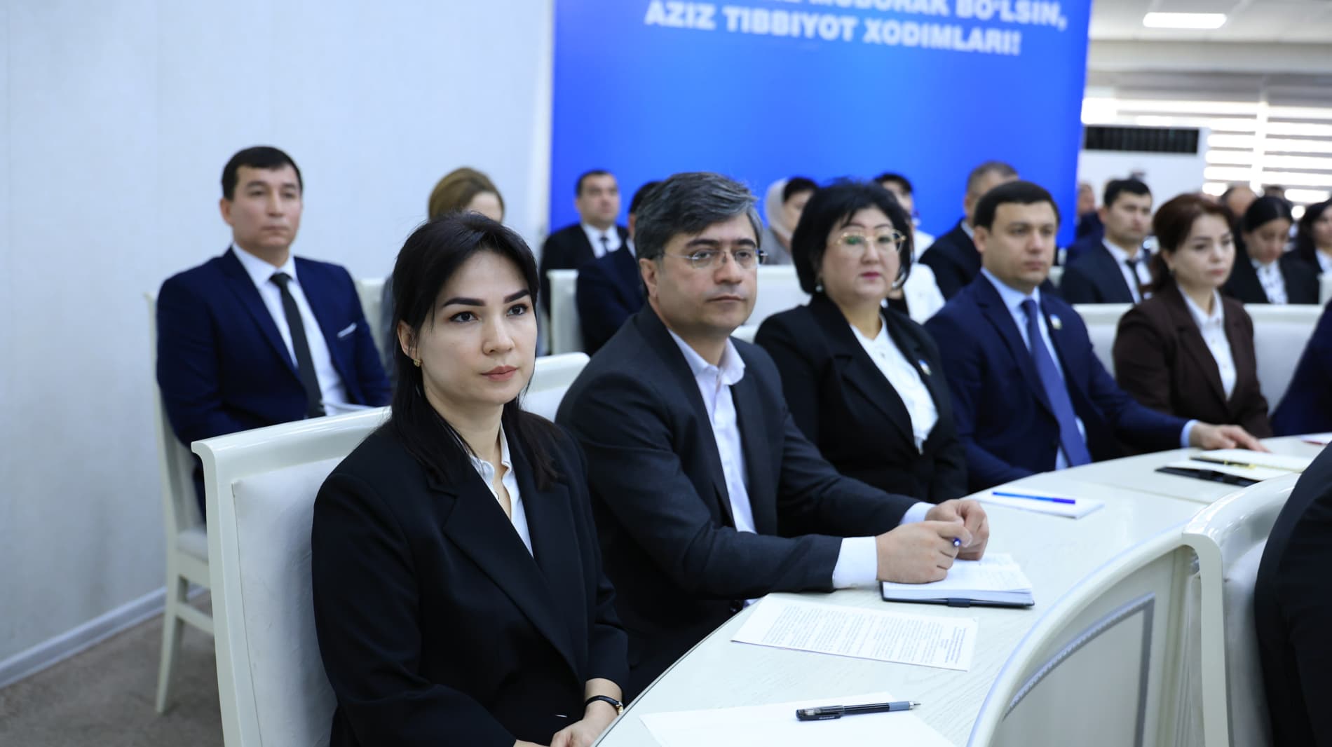 Бухоролик тиббиёт ходимларига давлат мукофотлари топширилди