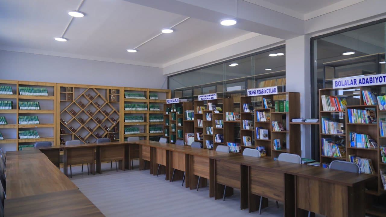 Olot: axborot texnologiyalari asrida tuman kutubxonasi ham raqamli imkoniyatlardan keng foydalanmoqda