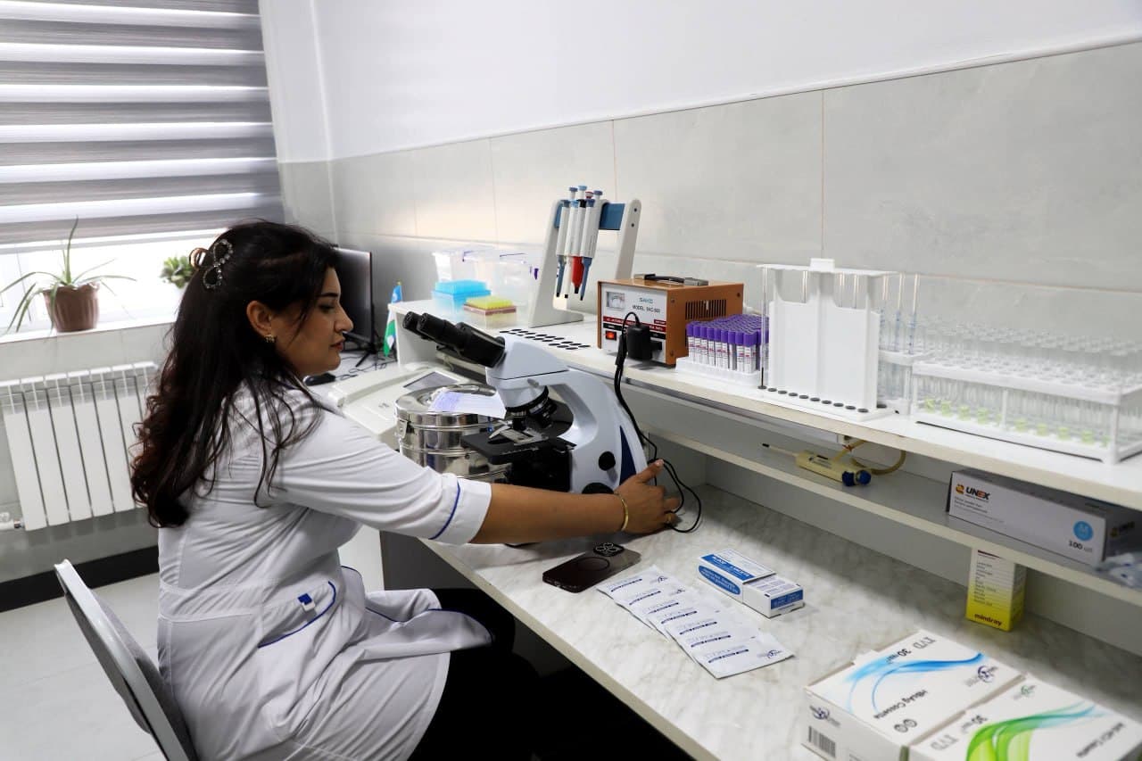 Buxoro tumani: “Gulshanobod” mahallasida 6-sonli oilaviy poliklinika yangi binosi foydalanishga topshirildi