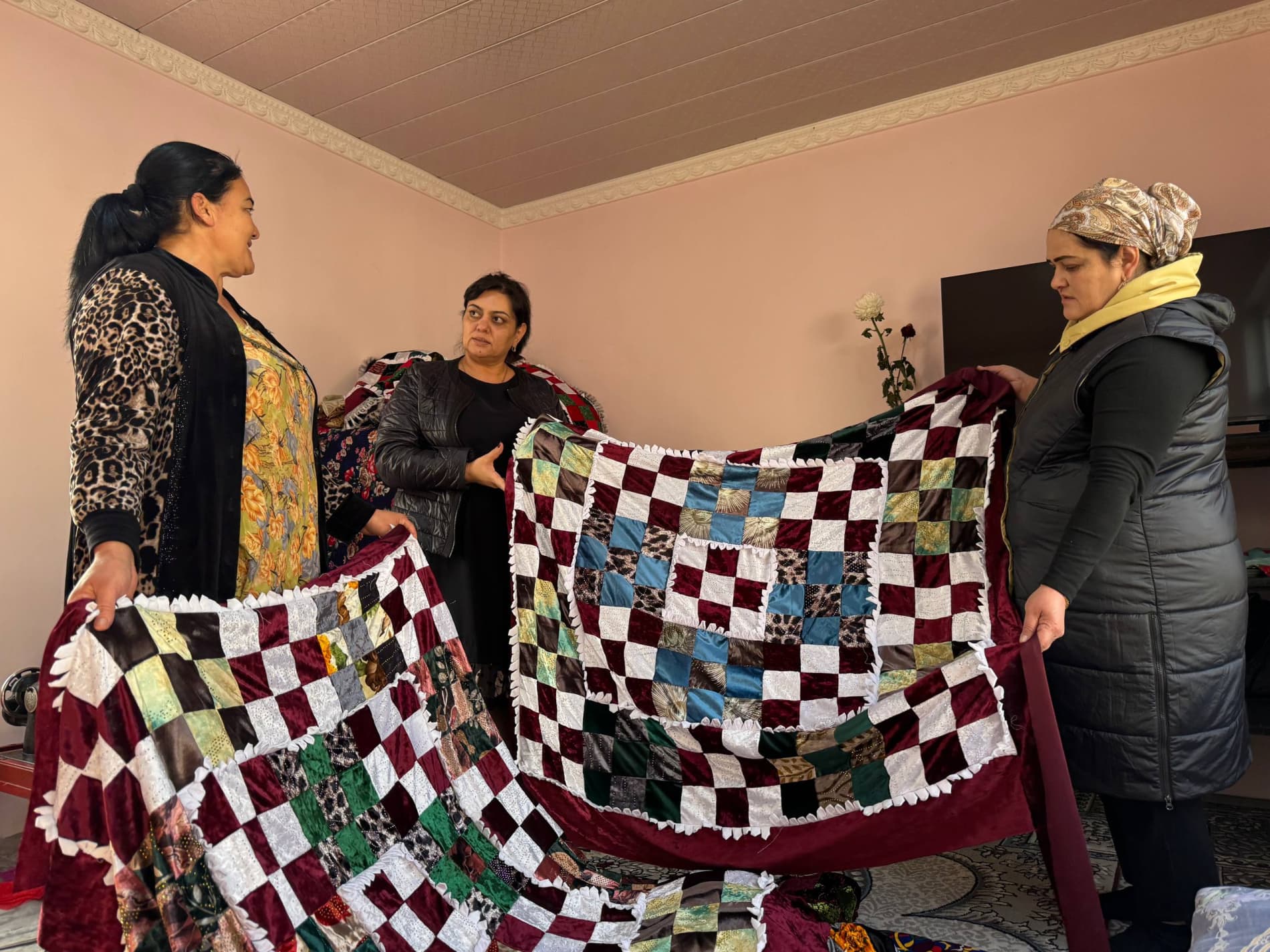 Shofirkon: talisafedlik Feruza Sodiqova quroqchilikdan yaxshigina moddiy manfaat topmoqda