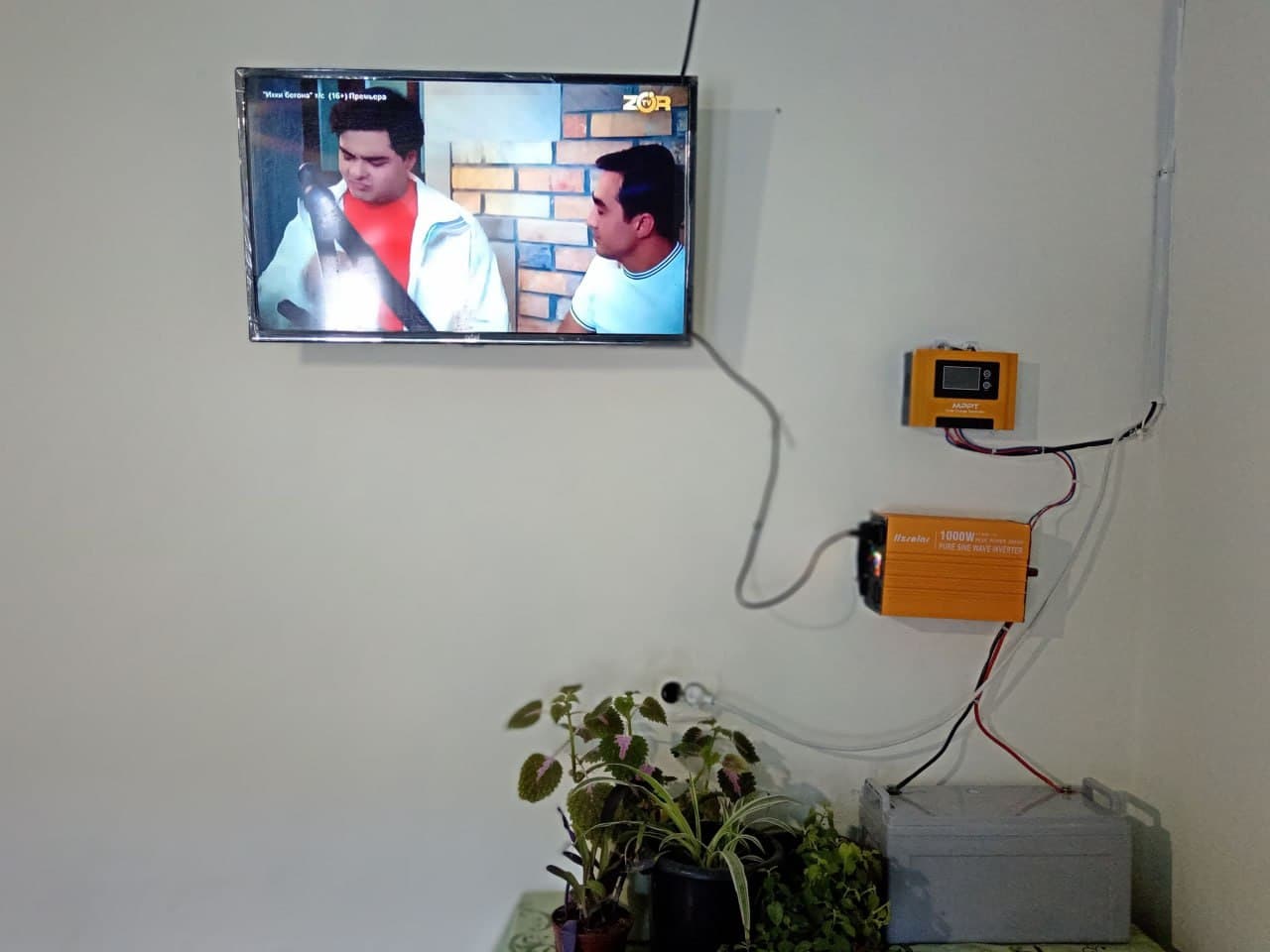 Vobkent: “Niyozxoʻja”da Alisher Roʻziyev xonadoni ham quyosh paneliga ega boʻldi