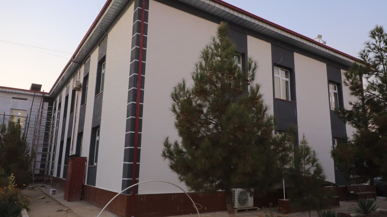 Olot: "Tashabbusli budjet" tufayli tibbiyot birlashmasi binosi yangicha qiyofa kasb etmoqda