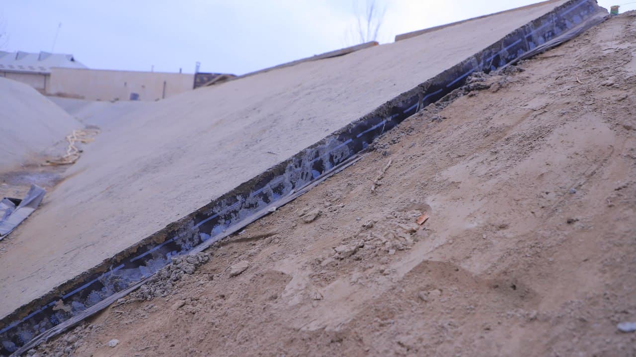 Qorakoʻl: "Ziyorat" kanalining 9 ming metr oʻzani betonlashtirilmoqda